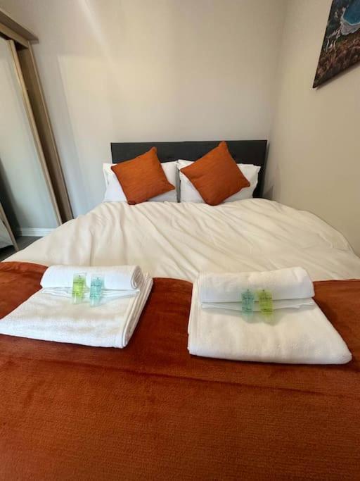 Cute Apartment Next To Colindale Station Έτζγουερ Εξωτερικό φωτογραφία