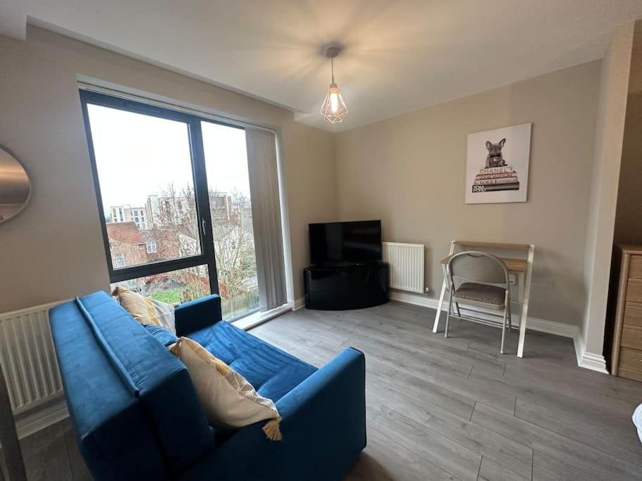 Cute Apartment Next To Colindale Station Έτζγουερ Εξωτερικό φωτογραφία